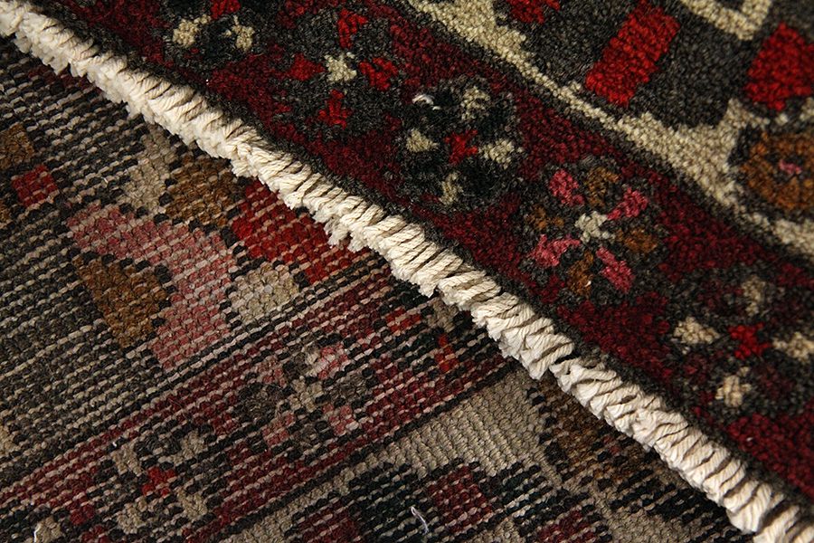 Bakhtiari Persian Carpet 297x202 - Picture 5